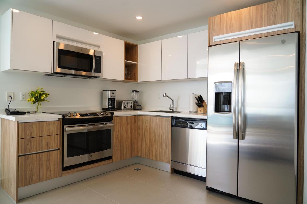 Azure Beach Residences Palm Beach ภายนอก รูปภาพ